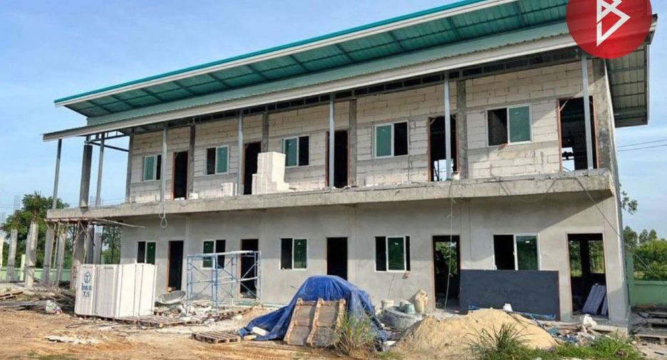 For sale 30 bed apartment in Si Maha Phot, Prachin Buri