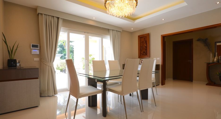 For sale 3 bed house in Bang Lamung, Chonburi