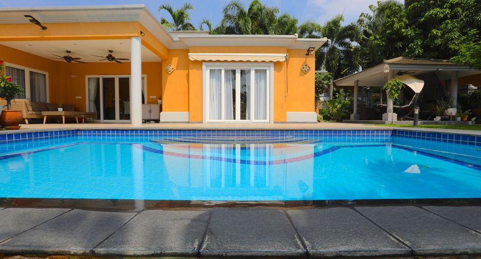 For sale 3 bed house in Bang Lamung, Chonburi
