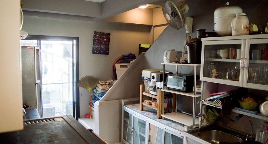 For sale 2 bedrooms retail Space in Mueang Chiang Mai, Chiang Mai