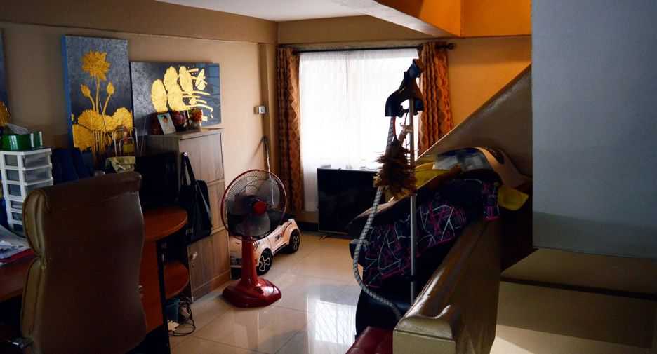 For sale 2 bedrooms retail Space in Mueang Chiang Mai, Chiang Mai
