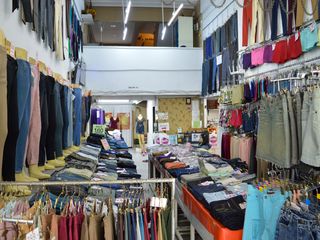 For sale 2 ベッドルーム retail Space in Mueang Chiang Mai, Chiang Mai