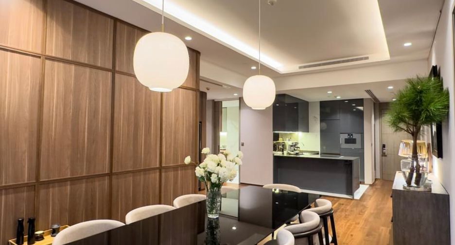 Condo en venta de 4 habitaciones en Khlong Toei, Bangkok