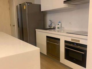 For rent 2 bedrooms condo in Sathon, Bangkok