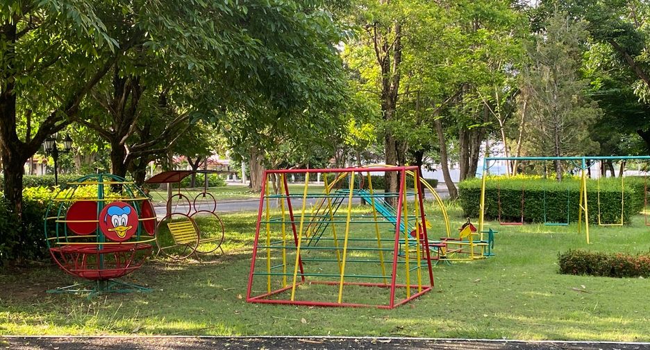 For rent and for sale 3 bedrooms house in San Kamphaeng, Chiang Mai