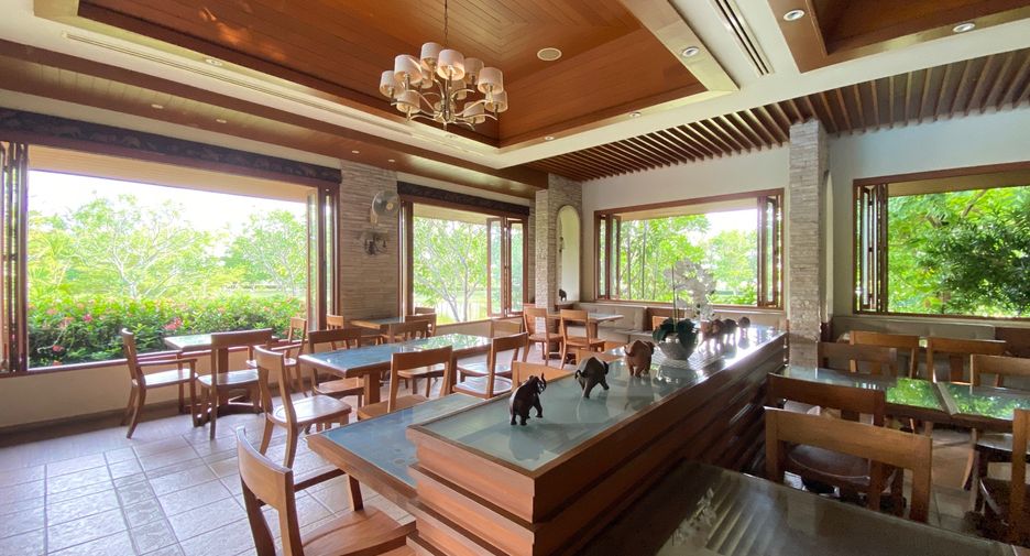 For rent and for sale 3 bedrooms house in San Kamphaeng, Chiang Mai