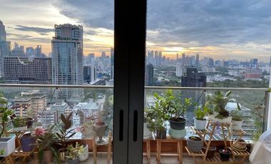 For rent 2 bedrooms condo in Pathum Wan, Bangkok