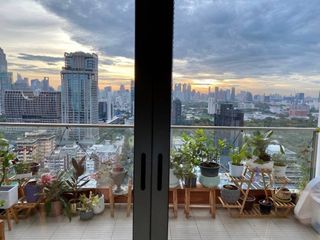 For rent 2 ベッドルーム condo in Pathum Wan, Bangkok