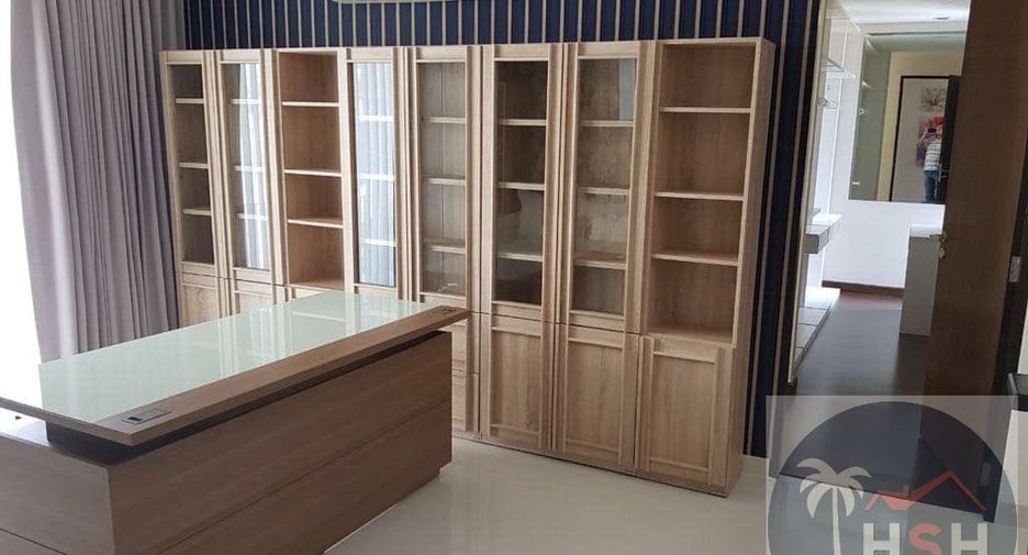 Casa adosada en venta de 4 habitaciones en Thalang, Phuket