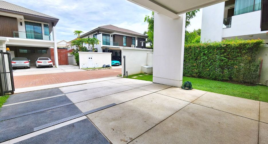Haus zum Kauf mit 4 Zimmer in Pak Kret, Nonthaburi