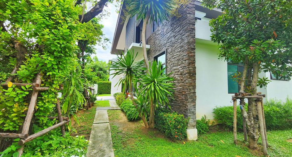 Haus zum Kauf mit 4 Zimmer in Pak Kret, Nonthaburi