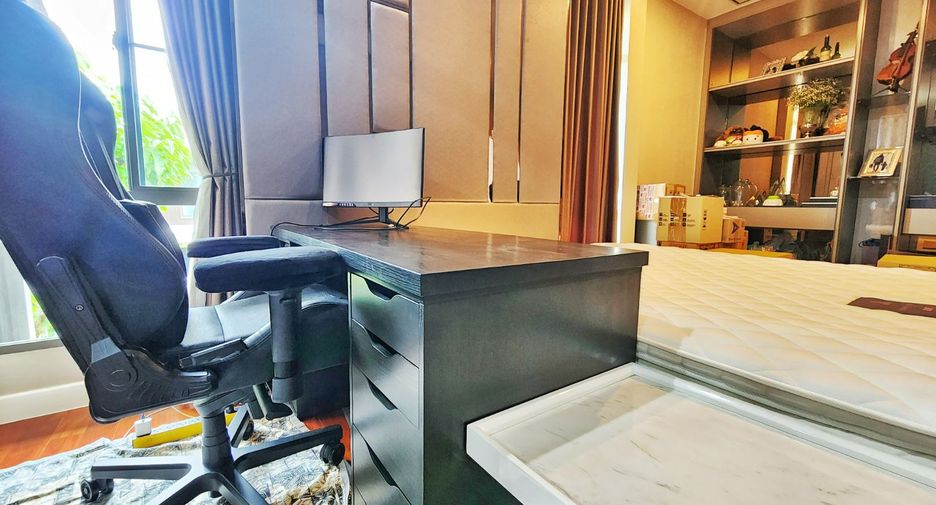 Haus zum Kauf mit 4 Zimmer in Pak Kret, Nonthaburi