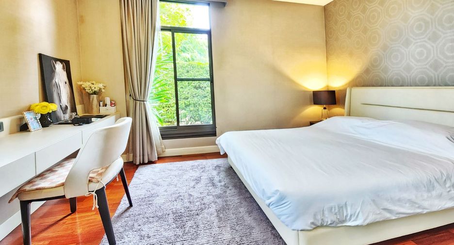 Haus zum Kauf mit 4 Zimmer in Pak Kret, Nonthaburi