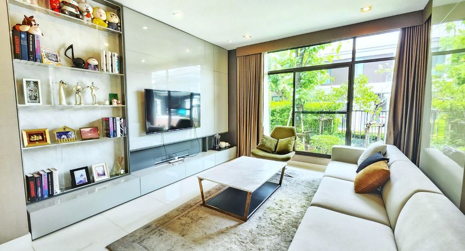 Haus zum Kauf mit 4 Zimmer in Pak Kret, Nonthaburi