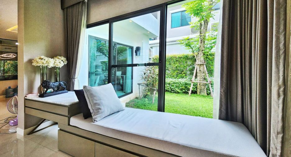 Haus zum Kauf mit 4 Zimmer in Pak Kret, Nonthaburi