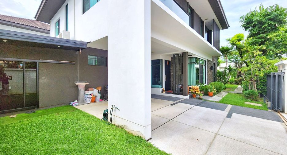 Haus zum Kauf mit 4 Zimmer in Pak Kret, Nonthaburi