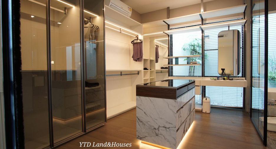 À vendre 4 chambres maison à Saphan Sung, Bangkok