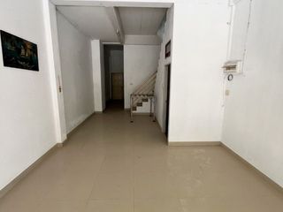 For sale 2 Beds retail Space in Song Phi Nong, Suphan Buri