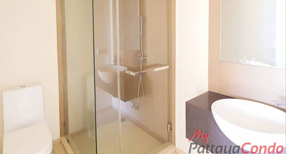 À vendre 2 chambres condo à Bang Lamung, Chonburi