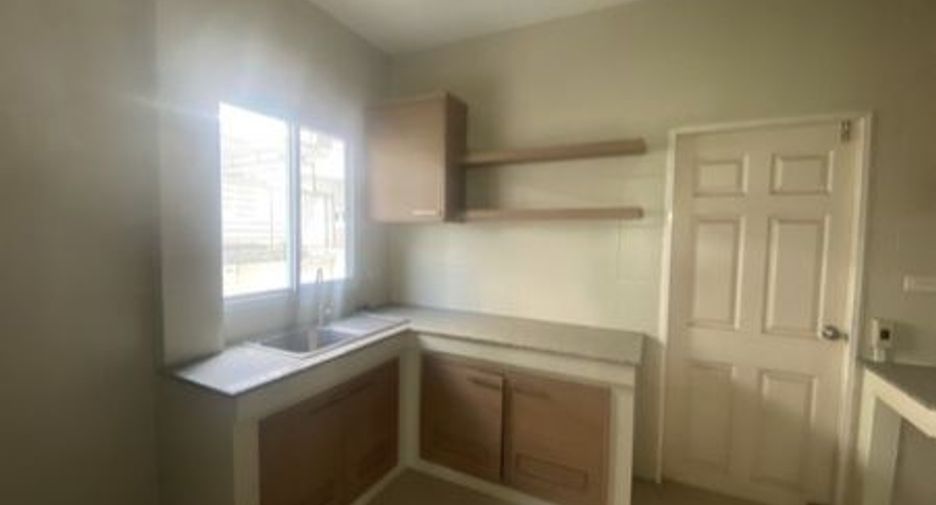 For sale 3 bedrooms house in Khan Na Yao, Bangkok