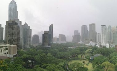 For sale 2 ベッドルーム condo in Pathum Wan, Bangkok