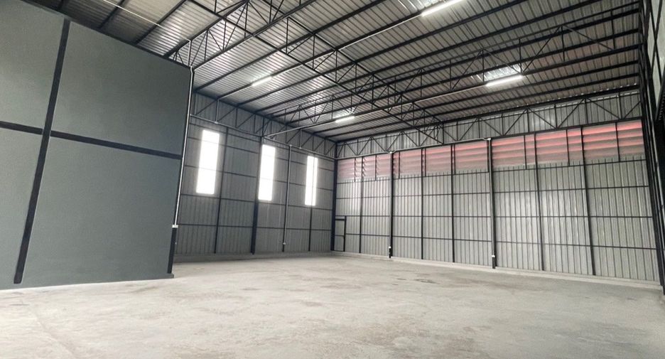 For rent 2 Beds warehouse in Lam Luk Ka, Pathum Thani