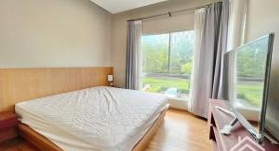 Haus zur Miete mit 3 Zimmer in Si Racha, Chonburi