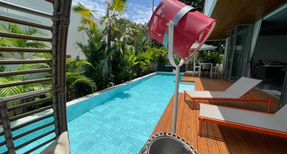 Villa en alquiler y en venta de 4 habitaciones en Mueang Phuket, Phuket