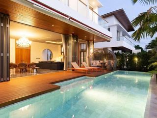 For rent and for sale 4 bedrooms villa in Mueang Phuket, Phuket