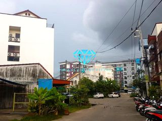 Apartamento en venta de 9 habitaciones en Kathu, Phuket