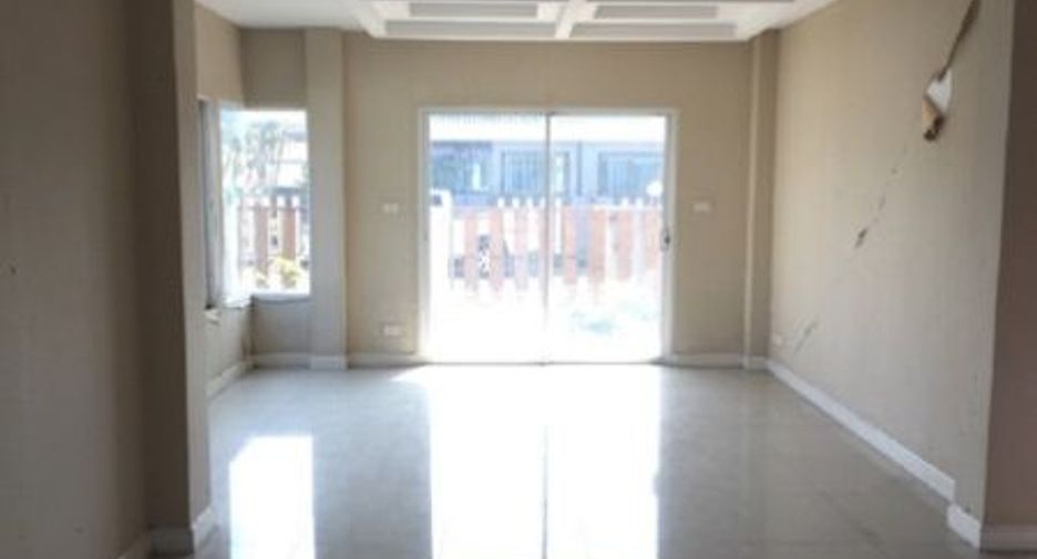 For sale 3 bedrooms house in Doi Saket, Chiang Mai
