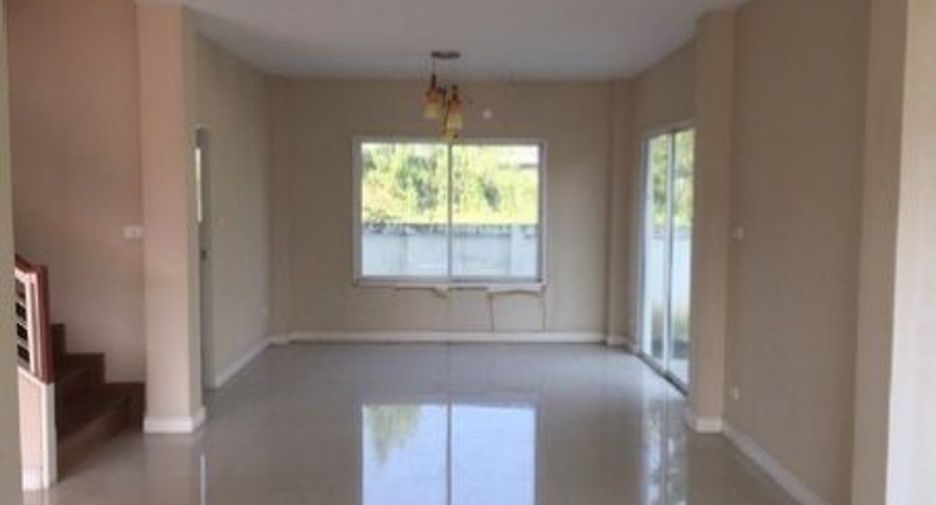 For sale 3 bedrooms house in Doi Saket, Chiang Mai