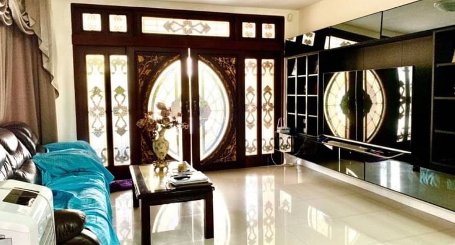 ขาย 4 เตียง บ้านเดี่ยว ใน ศรีราชา, ชลบุรี