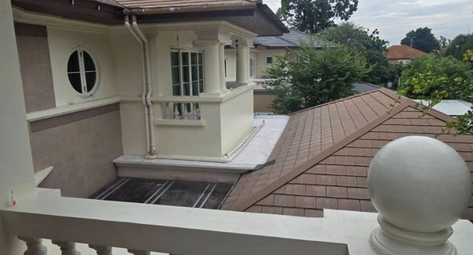 À louer et à vendre 4 chambres maison à Bang Khen, Bangkok