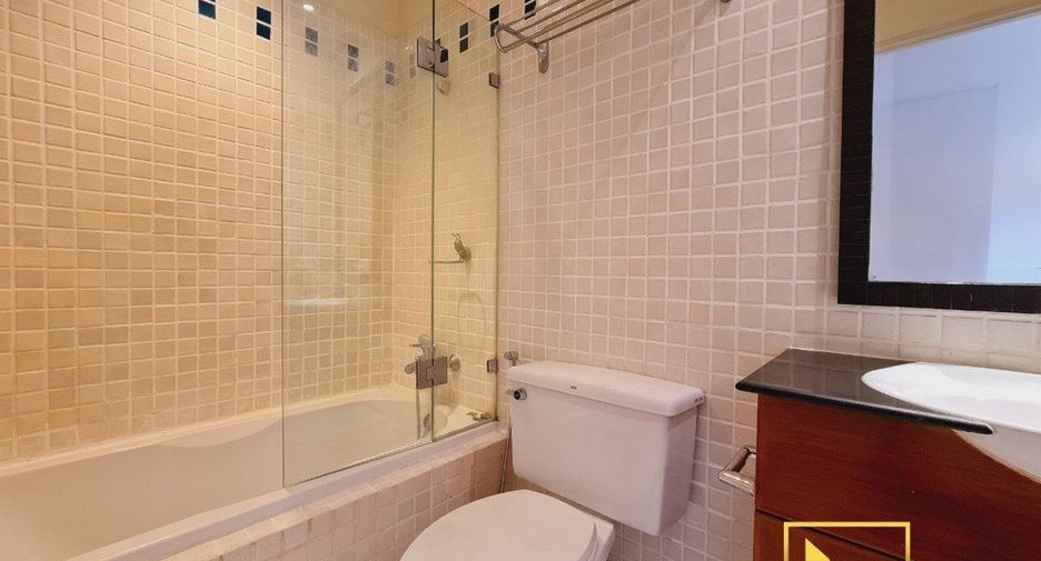 For rent 2 bedrooms apartment in Pathum Wan, Bangkok