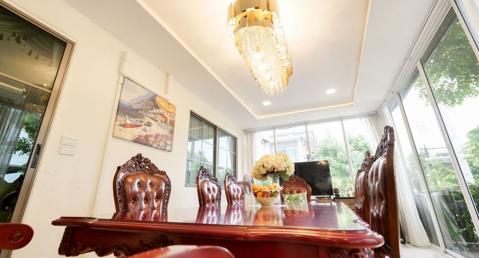 For sale 4 bed house in Bang Bua Thong, Nonthaburi