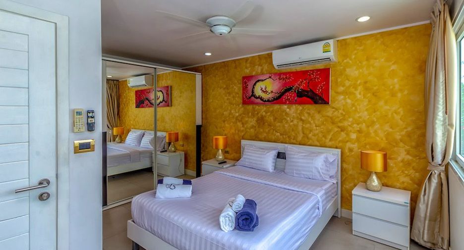For rent 2 bedrooms condo in Mueang Phuket, Phuket
