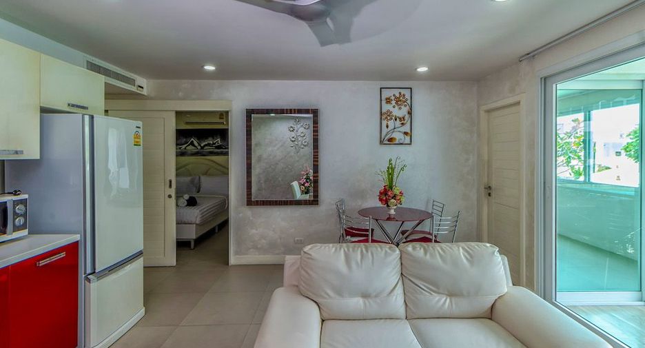 For rent 2 bedrooms condo in Mueang Phuket, Phuket