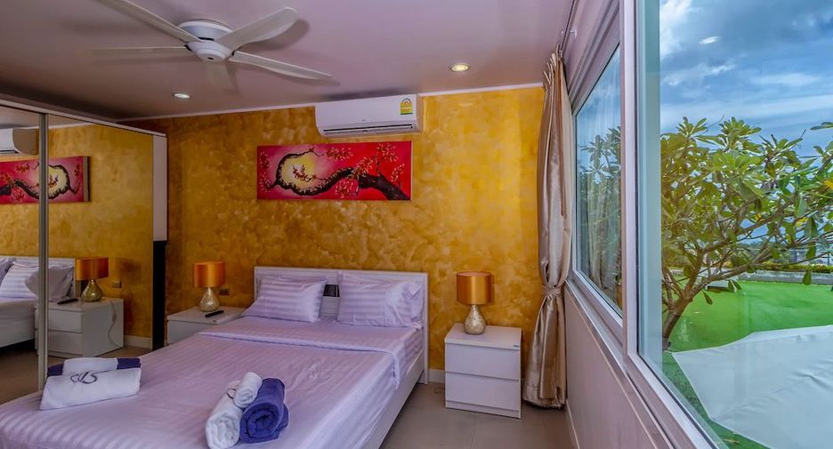 For rent 2 bedrooms condo in Mueang Phuket, Phuket