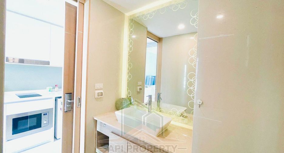 For rent 1 bed condo in Bang Lamung, Chonburi