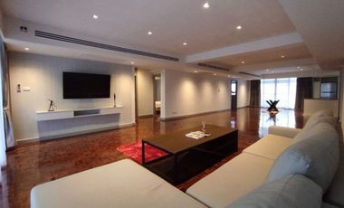 For rent 3 bedrooms condo in Watthana, Bangkok