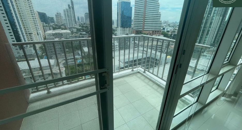 For rent and for sale 2 bedrooms condo in Khlong Toei, Bangkok