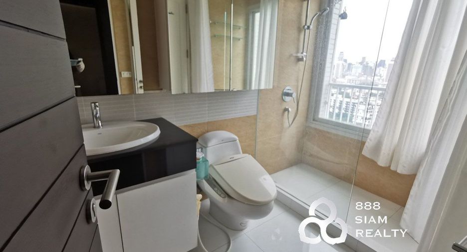 Condo en venta de 2 habitaciones en Watthana, Bangkok