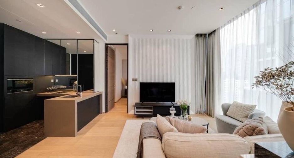 For rent 2 bedrooms condo in Pathum Wan, Bangkok