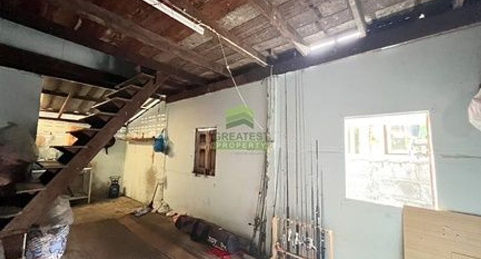 Продажа 3 спальни дом в Пхаси Чароен, Бангкок