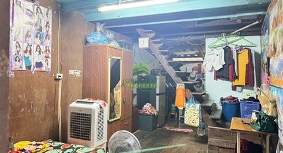 Продажа 3 спальни дом в Пхаси Чароен, Бангкок