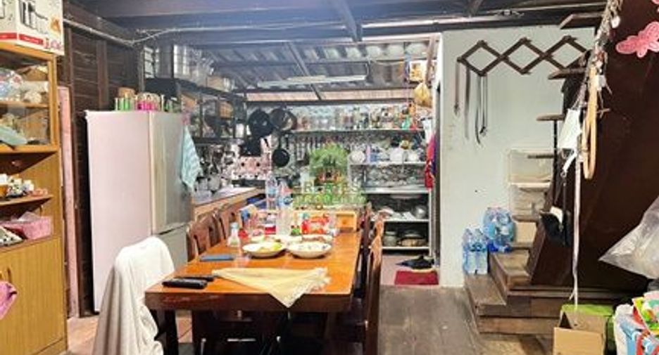 Продажа 3 спальни дом в Пхаси Чароен, Бангкок
