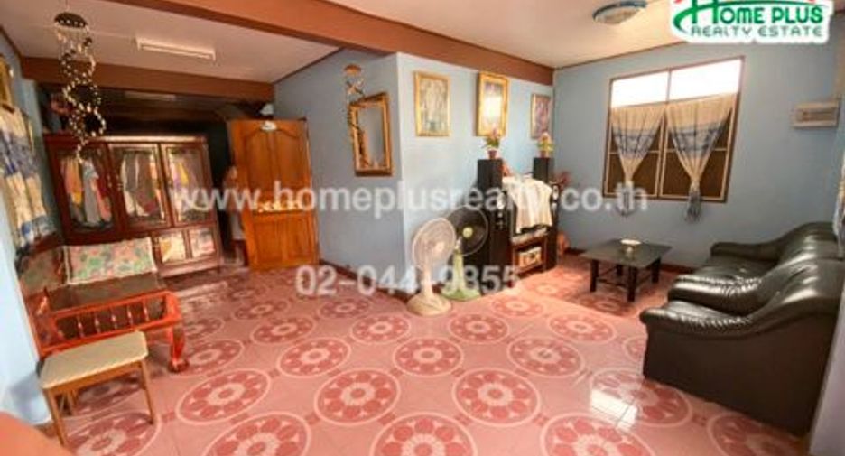 For sale 3 bedrooms house in Mueang Sukhothai, Sukhothai