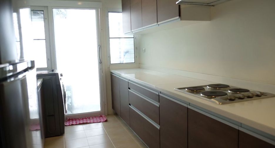 Продажа 3 спальни кондо в Сатхон, Бангкок
