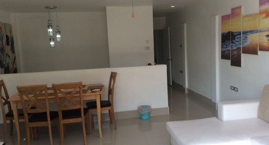出售 4 卧室 联排别墅 在 Bang Lamung, Chon Buri